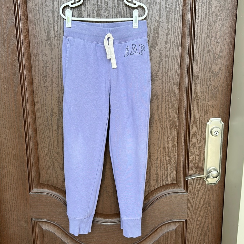 3/$15 GAP Kids Fleece Jogger Sweatpants Lavender Purple Size M Elastic Waist